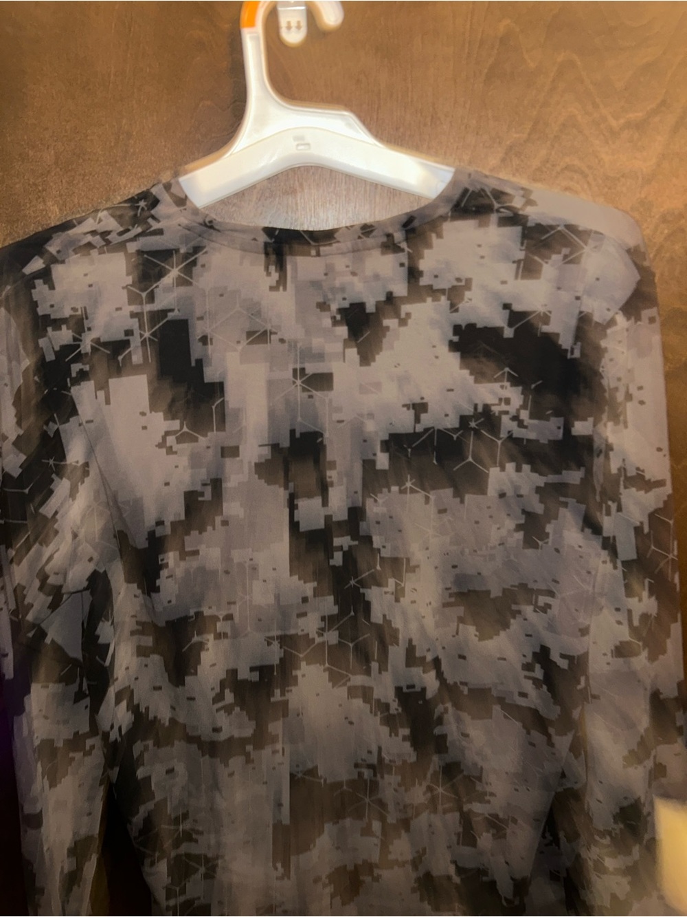 Gymshark Black & Gray Pixel Camo Tee( not sure why the pics are that way)